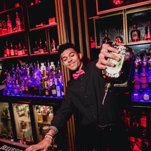 Meet your Posher, Elijah